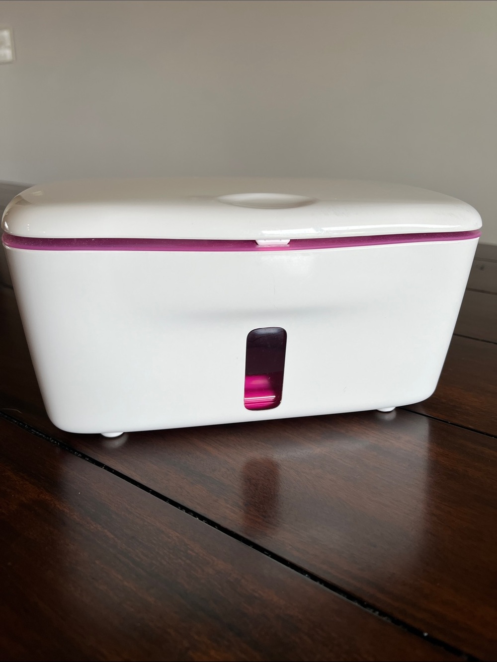 OXO Tot Perfect Pull Wipes Dispenser - Picture 2 of 8